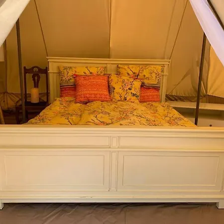 Private Eco Glamping In Alfambras