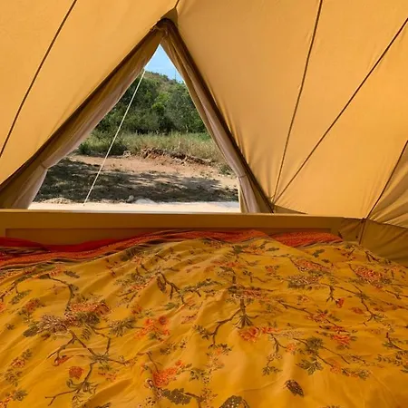 Private Eco Glamping In Alfambras アルジェズール