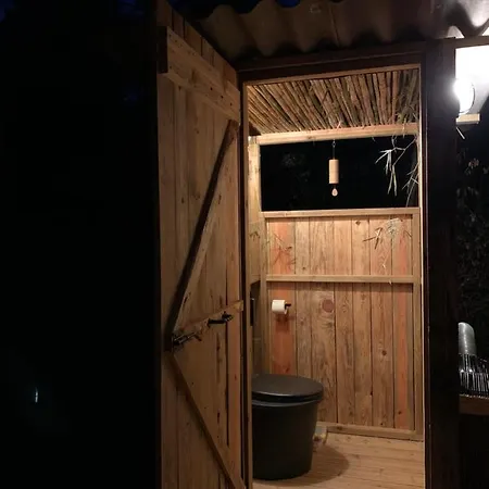 Private Eco Glamping In Alfambras Tente de luxe